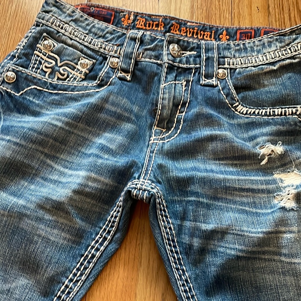 Rock and revival retro 2000s demin SZ 30 pre loved good condition